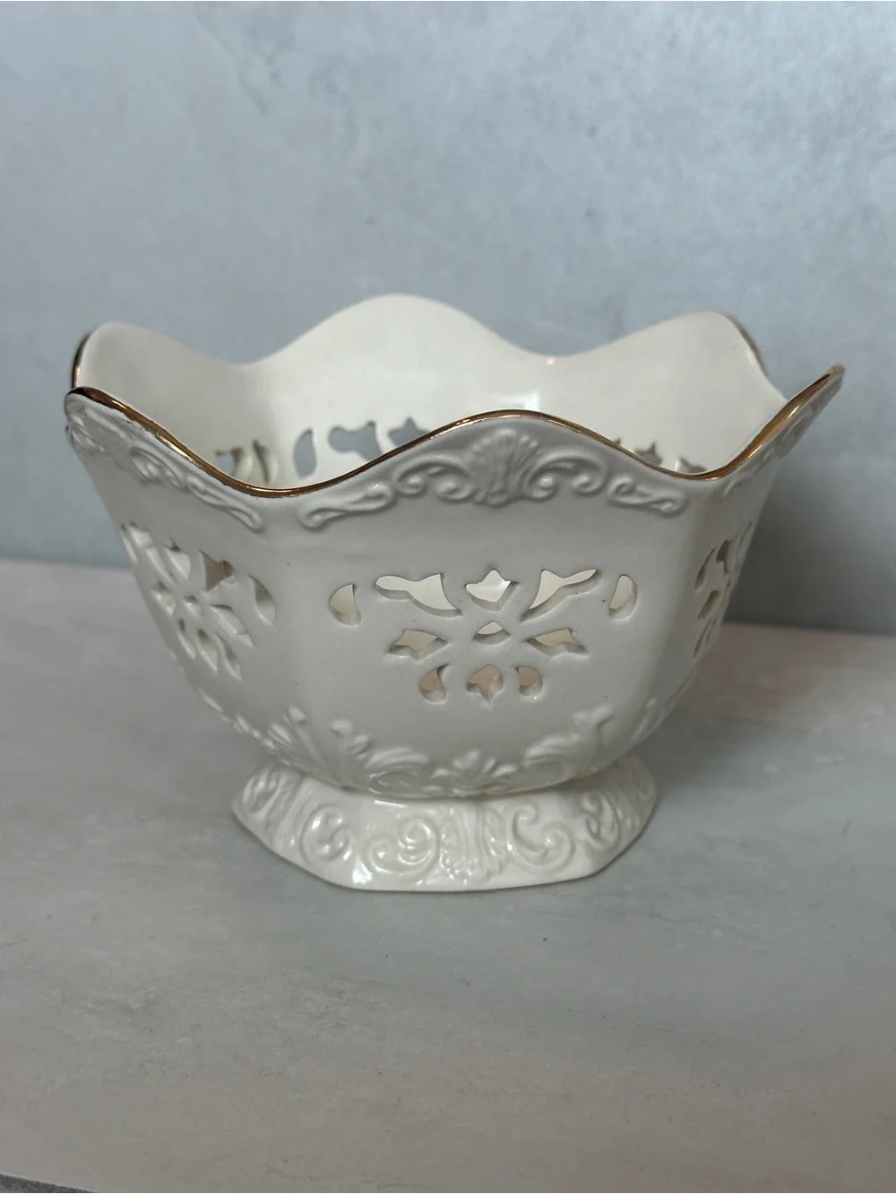 PS Paul Sebastian Limited Edition 1996 Ivory Bowl Candy Candle Holder Gold Trim